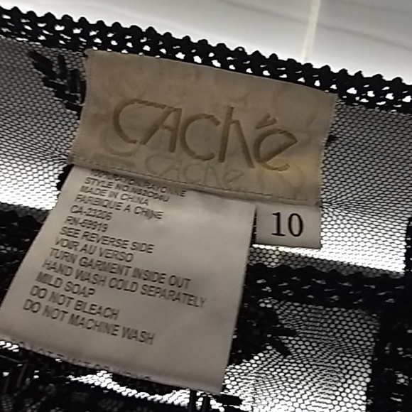 Blouse - Picture 2 of 2